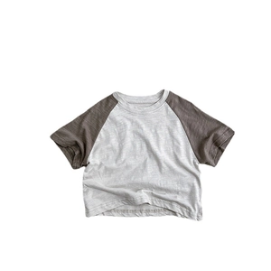 Kids cotton raglan short sleeve T-shirt with brown sleeves and light grey body