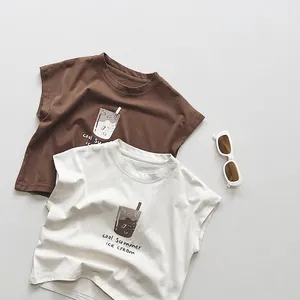 Kinder-Baumwolltops in Braun und Creme mit Eiscreme-Aufdruck für den Sommer