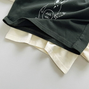 Kids long sleeve cotton t-shirt with cute rabbit print and layered hem design