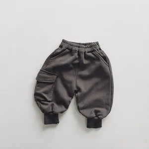 Kids casual charcoal grey cargo sweatpants with elastic waist and ribbed cuffs for autumn