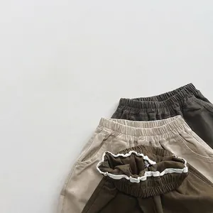 Pantaloni casual per bambini in oliva, beige e caffè con elastico in vita