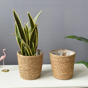 Rustic Handwoven Seagrass Flower Pot Cover Waterproof Plastic Lining Indoor Decoration Plant Storage Basket Home Decor