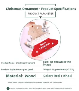 Détail macro d'ornements de Noël en bois avec finition rouge-brun et bordure en peluche