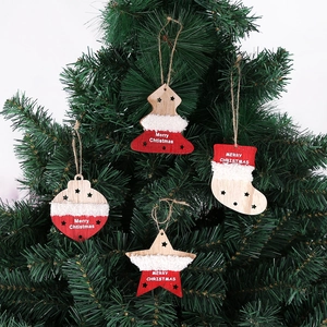 Décorations de Noël en bois rouge et naturel avec bordure en fourrure et texte