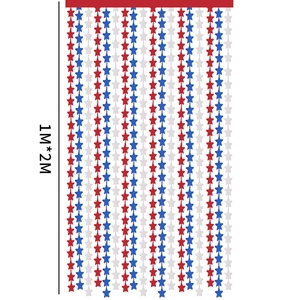Dettaglio della tenda a frange con stelle rosso bianco blu per festa di indipendenza