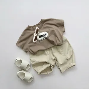Kids Korean style short sleeve cotton T-shirt and beige shorts set for summer