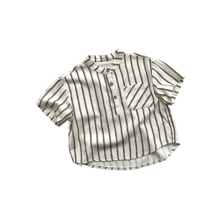 Kids minimalist vertical striped short sleeve shirt in breathable cotton with button collar