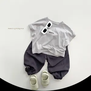 Ensemble t-shirt manches courtes et pantalon en coton pour enfant avec imprimé HOPE