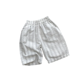 Kids thin vertical striped casual shorts with elastic waist and side pockets in white and grey