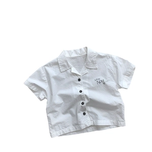 Kids thin cotton short sleeve shirt with Cuban collar and black café No.27 print