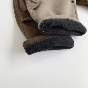 Winter thermal thick cargo pants for kids with soft black fleece lining and durable twill fabric