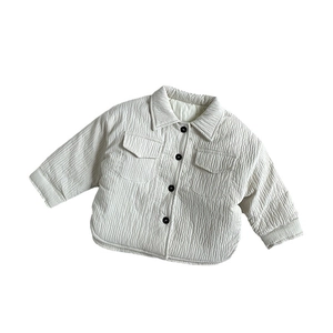 Kids quilted cotton shirt jacket in beige with double chest pockets and button closure