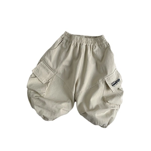 Pantaloncini cargo bimbo in cotone kaki con vita elastica e decorazione OAK