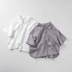 Chemises à manches courtes en coton blanc et violet avec poche poitrine et ourlet arrondi
