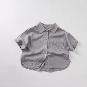 Chemise enfant à manches courtes en coton et lin gris fumé avec poche poitrine