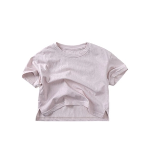 Kids minimalist soft cotton short sleeve T-shirt in light pink with side slit hem