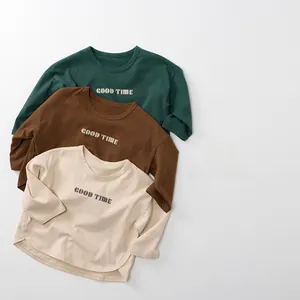 Détails des t-shirts à manches longues pour enfants en coton avec imprimé Good Time et ourlet