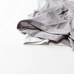 Kids cotton crewneck vest with gray color block and double needle stitching