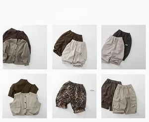 Mix-and-Match-Set für Kinder aus Baumwolle mit Jacken und Hosen im minimalistischen Korea-Stil
