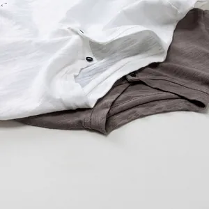 Kinder Langarmshirt aus Flammgarn-Baumwolle mit Henley-Ausschnitt und Knopfleiste