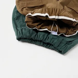 Pantalon décontracté enfant en coton beige et vert foncé avec taille élastique large