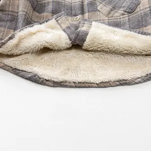 Chemise à carreaux chaude pour enfants avec doublure sherpa épaisse et tissu gris-brun