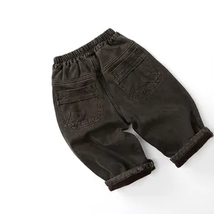 Pantalon épais doublé polaire pour enfants en marron foncé avec taille élastique