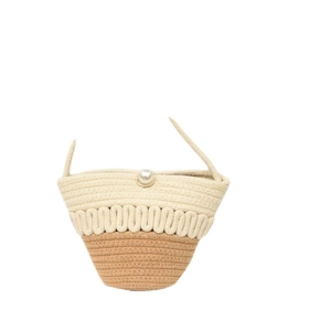 Summer woven straw bucket bag with elegant pearl clasp and stylish contrast colors
