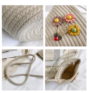 Détails du sac seau tissé avec motifs de fleurs et breloque coccinelle pour filles