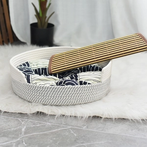 Panier pour chat tissé en coton avec coussin à motifs et tapis d'été en bambou frais