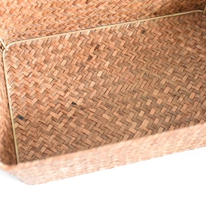 Detailed close-up of natural woven fiber texture with stable internal metal wire frame