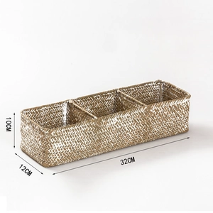Detailed 32x12x10cm dimensions for this woven seagrass 3-compartment desk storage basket