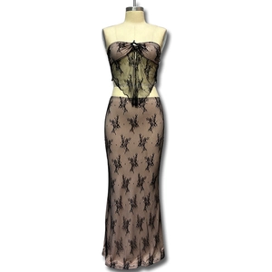 Completo estivo da donna 2 pezzi con top a fascia in pizzo e gonna lunga attillata rosa