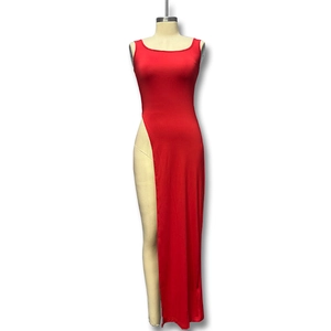 Slim fit red sleeveless maxi dress with high side slit and round neck design