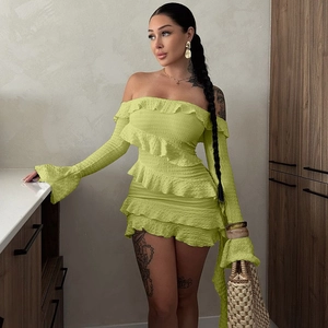 Robe Mini Femme Élégante Épaules Dénudées Volants Manches Cloche Polyester Élasthanne Ajustée Soirée