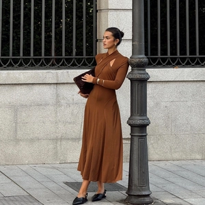 Robe Maxi Élégante à Manches Longues Dos Nu Entrecroisé Ajouré Femme Coupe Ajustée Couleur Unie Robe de Soirée et Fête
