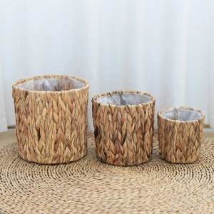 Macro detail of hand-woven water hyacinth basket with waterproof plastic lining