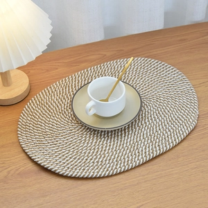 Ovaler geflochtener Tischset aus Baumwolle hitzebeständig in Beige für den Esstisch