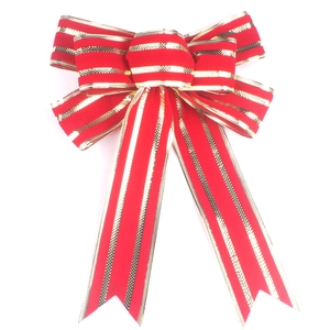 35x28cm Christmas velvet bow decoration with gold trim and long fishtail ribbons