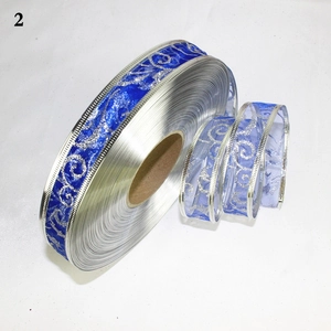 Nastro blu reale con glitter e bordi argentati per decorazioni natalizie eleganti