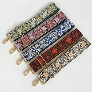Bandoulières ethniques brodées en jacquard avec boucles réglables en métal doré
