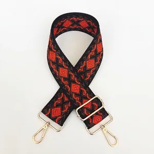 Adjustable geometric diamond jacquard canvas strap with gold metal hooks for handbags