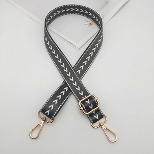 Adjustable 2.5cm colorful nylon arrow pattern bag strap with gold rotating metal hooks