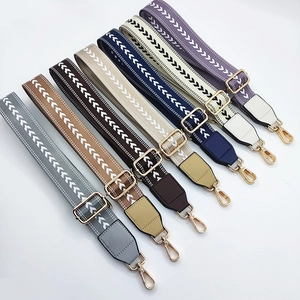 Adjustable nylon shoulder straps with chevron pattern and leather ends in seven colors