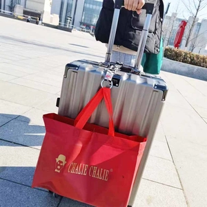 Sangle à bagages réglable en nylon avec anneau métallique pour accrocher des sacs