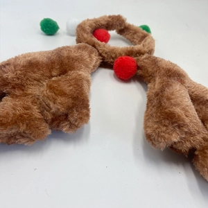 Brauner Plüsch-Rentiergeweih-Haarreif mit bunten Bommeln für die Weihnachtsfeier