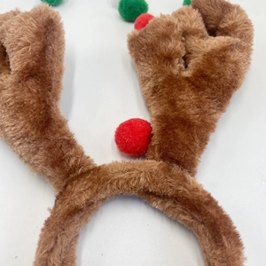 Plüsch Rentiergeweih Haarreif mit festlichen roten und grünen Pompons für Weihnachten