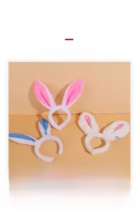 Détail du tissu peluche non-tissé de haute qualité des serre-têtes oreilles de lapin