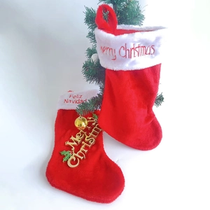 Red Polyester Christmas Stockings With Merry Christmas Feliz Navidad Embroidery Festival Hanging Ornament Gift Bag Decor