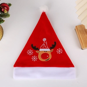 Cappello di Natale classico rosso e bianco con ricamo di renna cartone e fiocco di neve